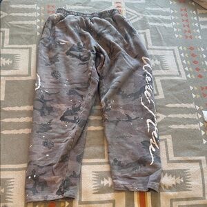 Women’s  Darc Sport Camouflage Sweatpants